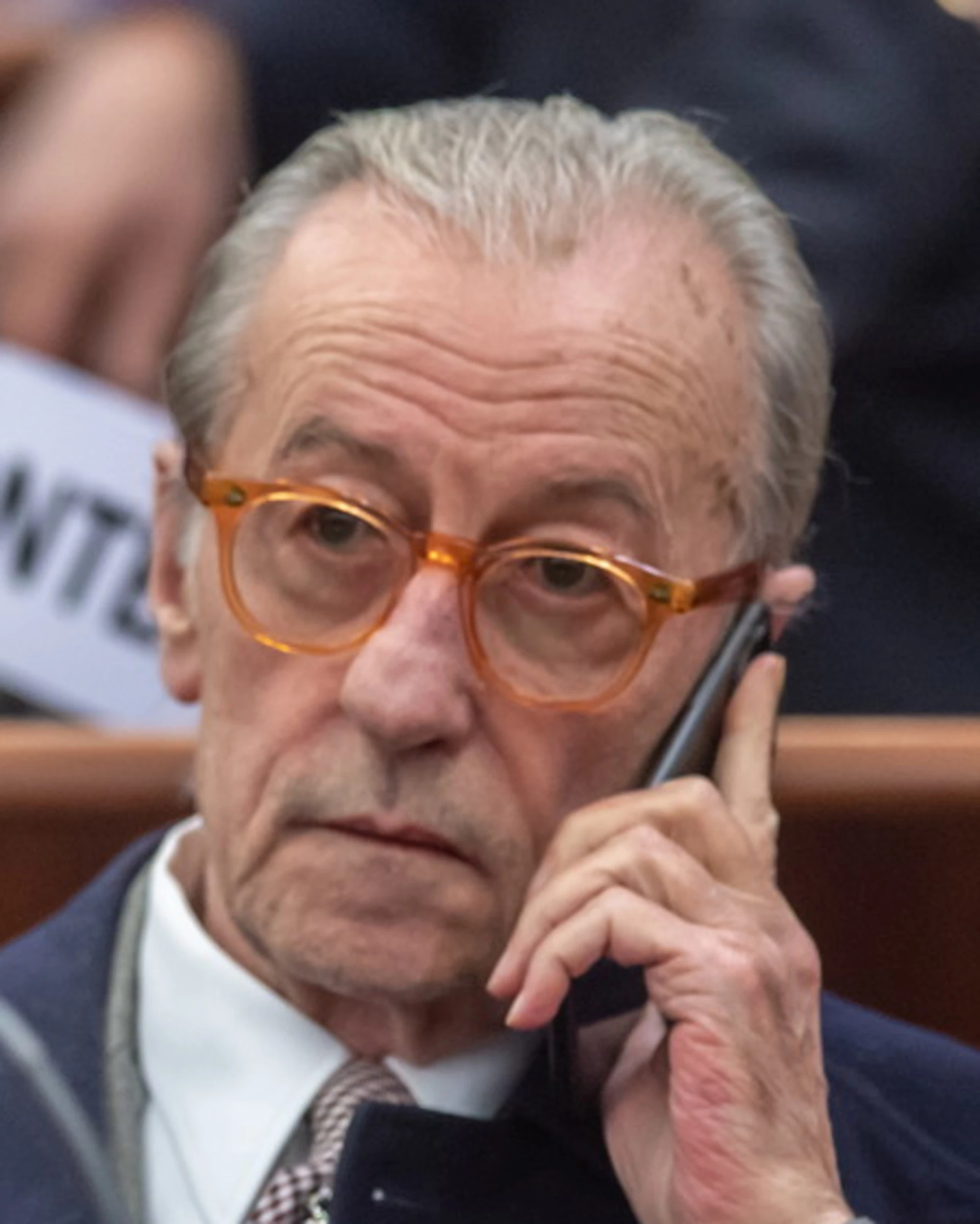 Vittorio Feltri, colpo di grazia a Beppe Sala: "Impiegato ufficio negazioni"