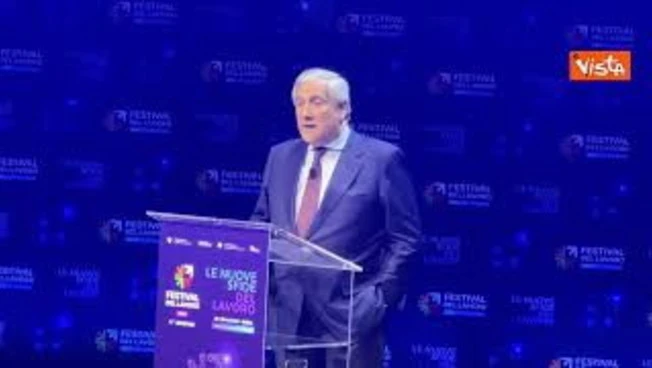 Tajani al Festival del Lavoro: Se facciamo più figli possiamo ridurre numero di migranti regolari