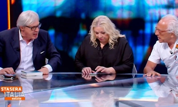 Stasera Italia, la vera ragione dietro alla maxi-rissa tra Vittorio Sgarbi e Giampiero Mughini: "Quei due..."