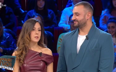 Affari Tuoi, come si sono conosciuti Cristiano e Alessandra: "Siamo in fascia protetta!"