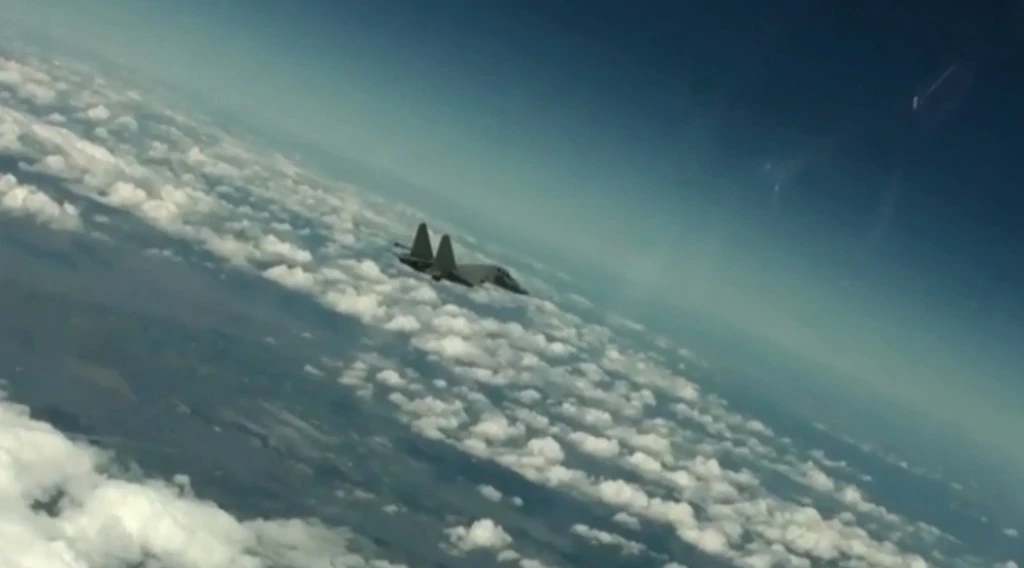 Taiwan, aerei da guerra, navi e un pallone aerostatico cinese: cosa sta succedendo