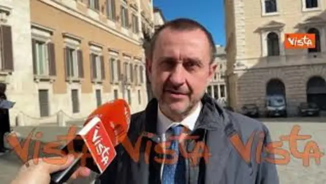 Leggi l'articolo: Board of Peace, Rosato (Azione): "Sarà un Cda, finalizzato solo a fare affari"