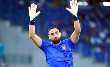 Italia-Irlanda del Nord, la furia di Zenga: "Donnarumma? Roba da imbecilli"