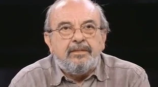 Non è l'arena, Sallusti disintegra Vauro sulla "tunica di Silvia Romano": volano stracci in diretta