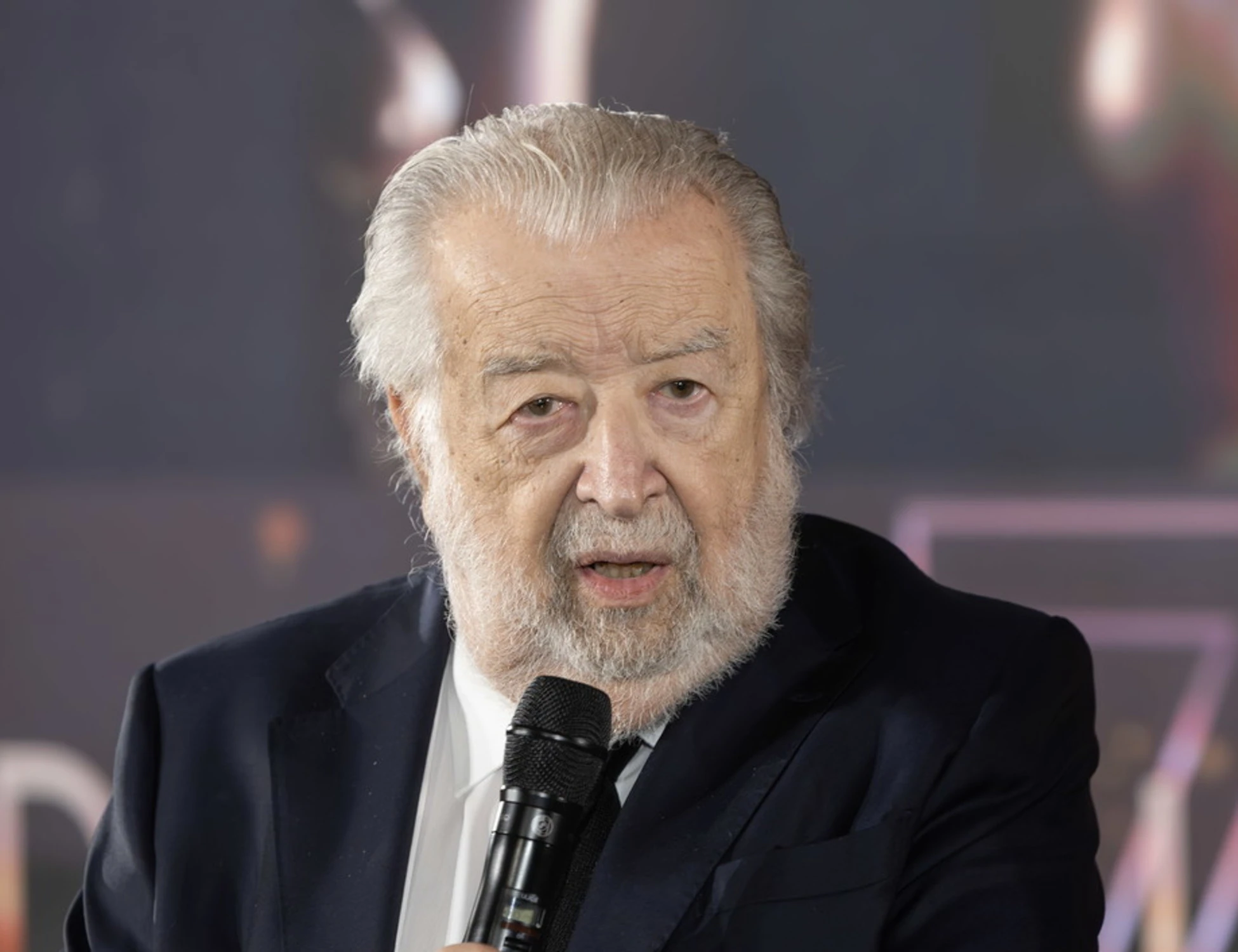 Pupi Avati piange miseria? Ma... lo finanzia il governo