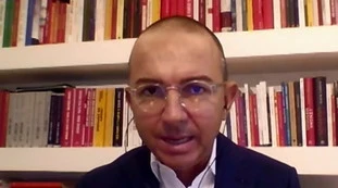 Tagadà, delirio di De Angelis sulla Meloni: "Faccetta vera"