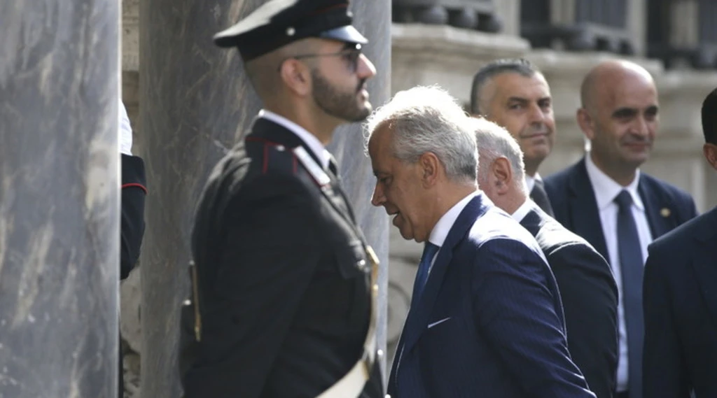 Piantedosi, attacco al ministro: "Vergogna": chi è il nuovo paladino delle Ong
