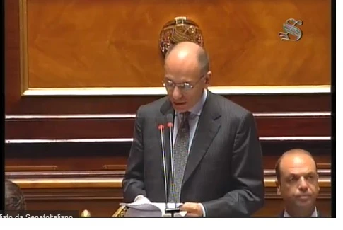 Letta chiede la fiducia al SenatoSegui la diretta video
