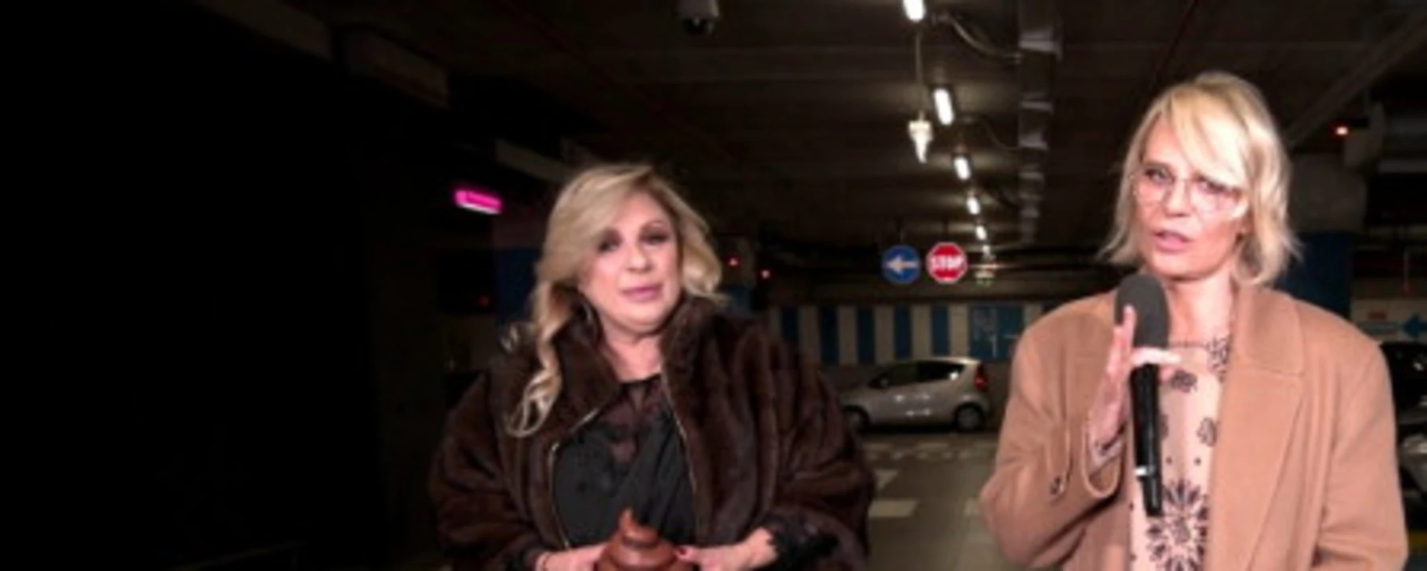 De Filippi <br />in agguato <br />nel parking