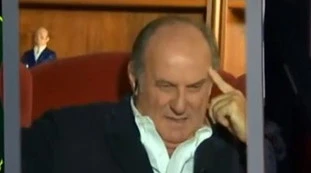 Tu si que vales, Gerry Scotti da casa dopo il coronavirus. "Mi tocco", una scena raggelante