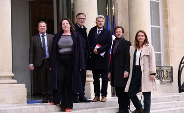 https://media.liberoquotidiano.it/tPOggT3_9RFxVA0ZQY5j6U-GBEwgzbGhuDxUiX3Ffg4/width:800/quality:90/aW1hZ2VzLzIwMjUvMTAvMTEvMDg1NjQwOTAzLTY3ZTJmNDAxLTYzNmItNDJjZi05NDVmLTU1NDJlNmQ5NTMzOC5qcGc.webp