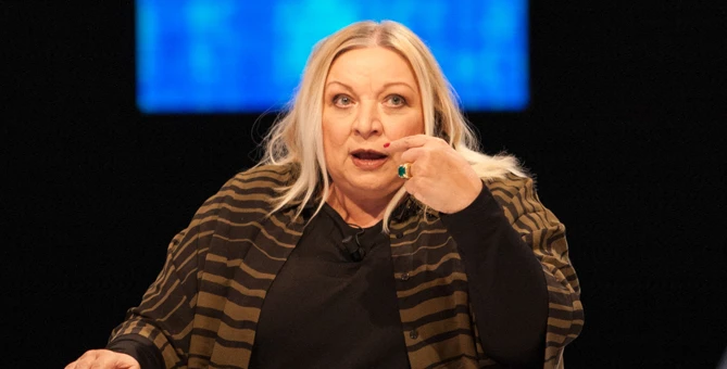 Maria Giovanna Maglie infierisce su Grillo e Renzi: "Finti osservatori pensosi, non hanno capito che..."