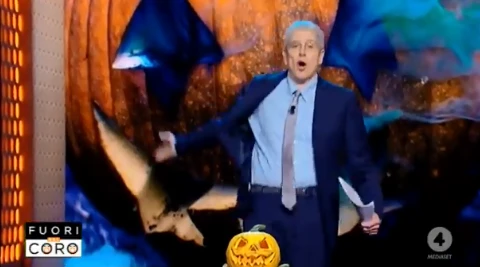 Mario Giordano a Fuori Dal Coro, l'introduzione contro Halloween: "Basta con una festa che non è la nostra"