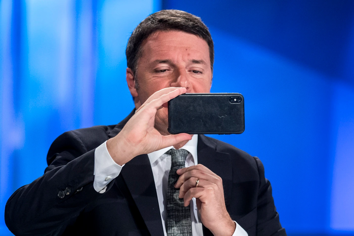Matteo Renzi, scenario clamoroso (e fonti autorevolissime): con chi sostituirà Conte a Palazzo Chigi