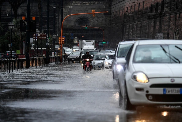 Maltempo, weekend all'insegna del gelo e della pioggia: in arrivo la corrente fredda dal Polo Nord