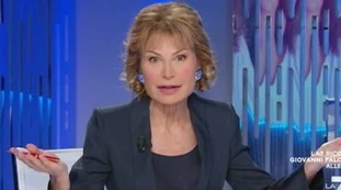 Lilli Gruber, veleno su Silvio Berlusconi: “La morte è una livella”