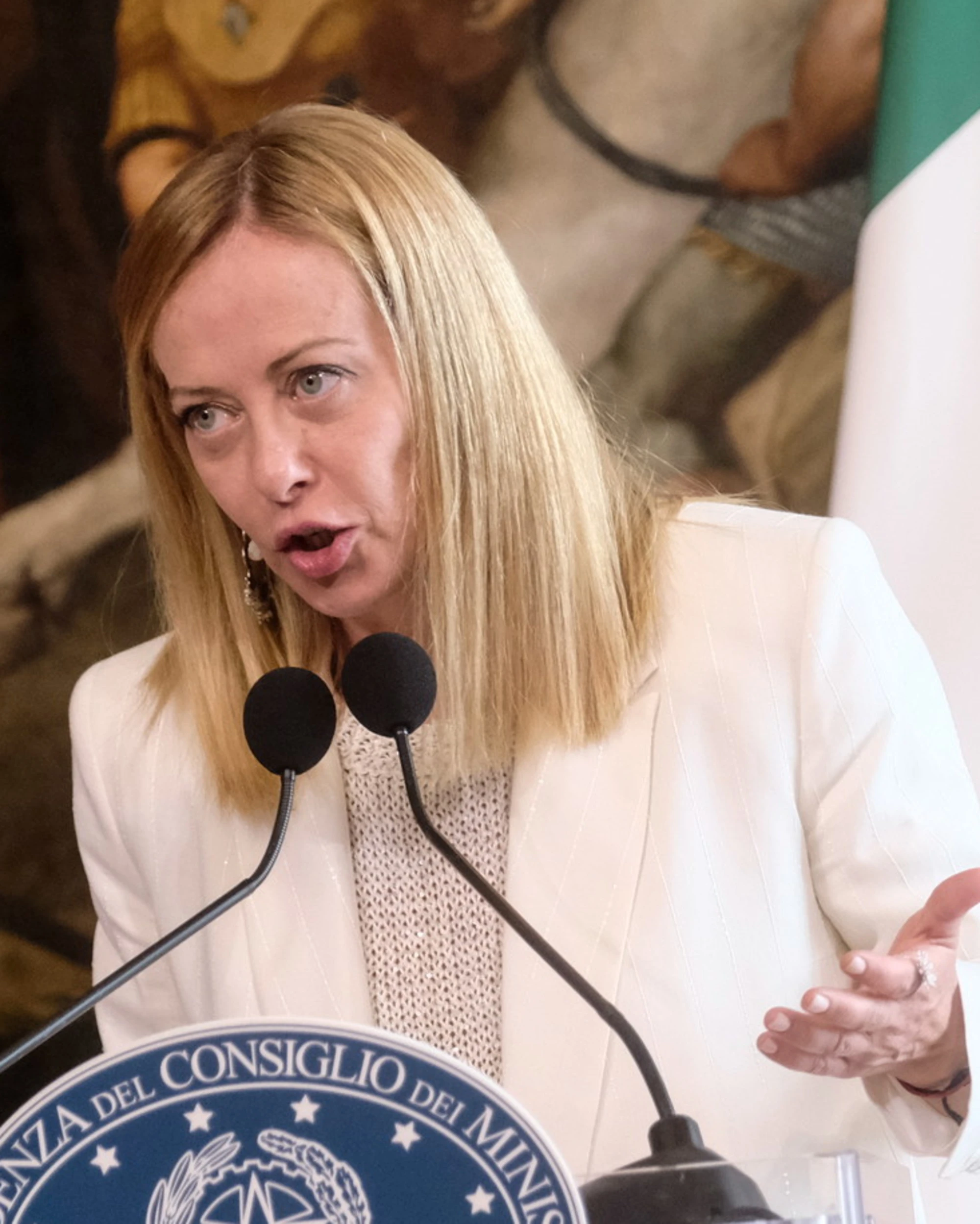 Meloni, lezione alla sinistra su Sala: "Non cambio posizione in base al colore politico"