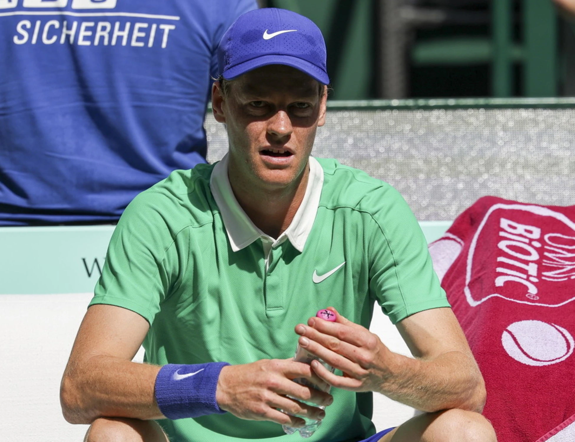 Jannik Sinner, il dramma: "Ha pianto per un quarto d'ora"