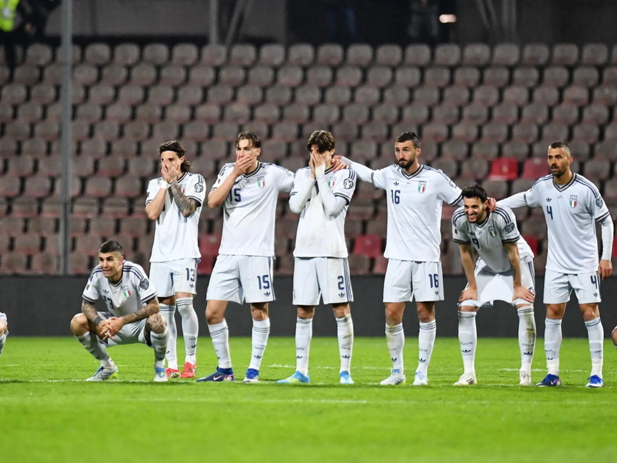 Leggi l'articolo: "Italia ai mondiali? Una ipotesi vergognosa": arriva il "no" del governo al ripescaggio