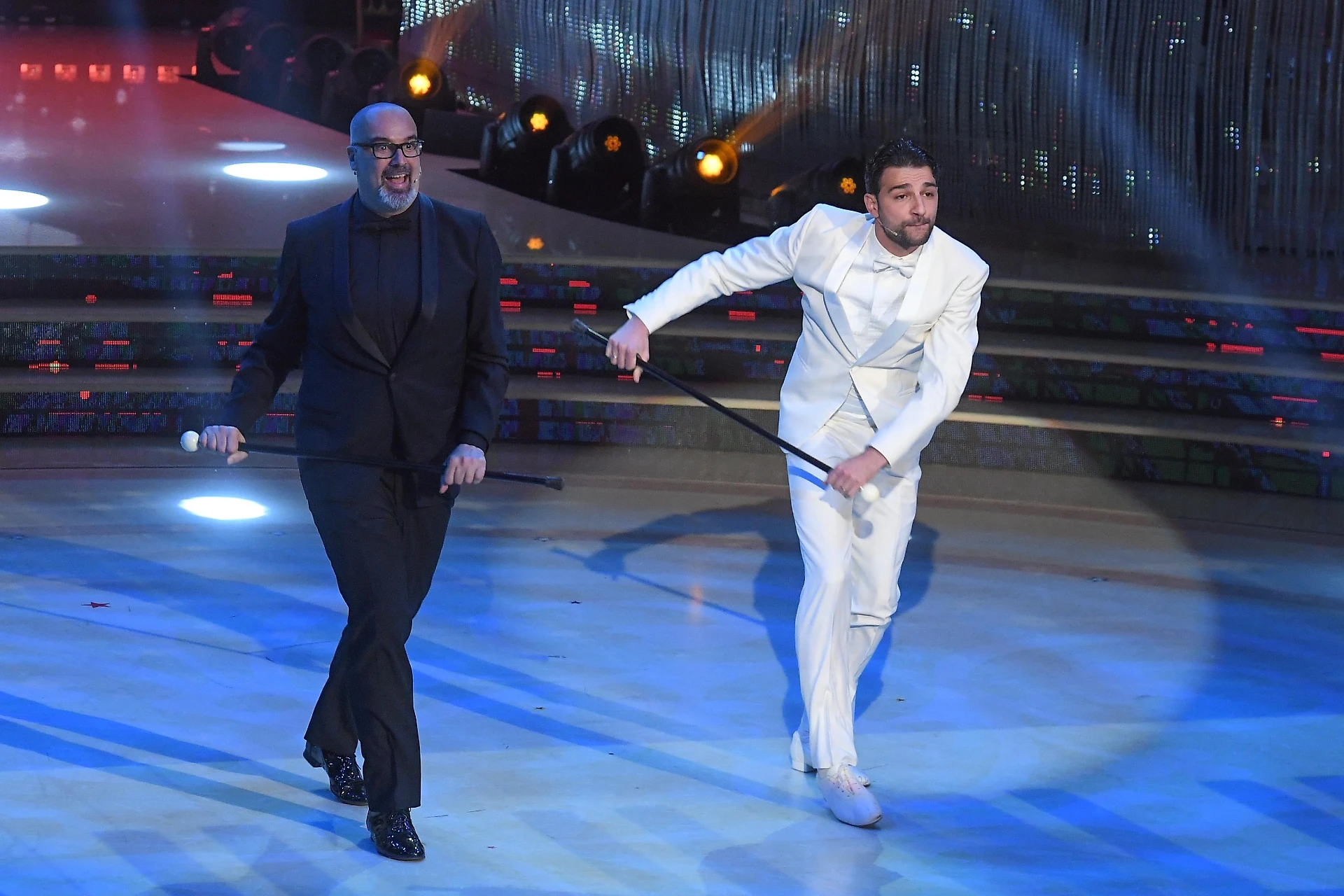 Ballando con le stelle, l'accusa a Milly Carlucci: Malgioglio contro Giovanni Ciacci e il ballo tra uomini