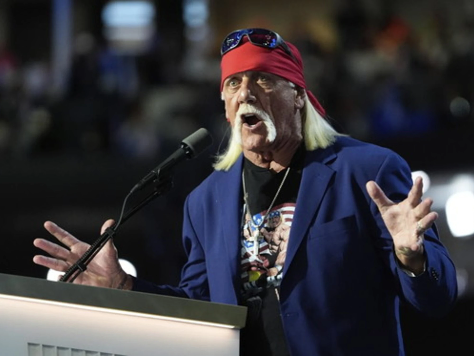 Dove &egrave; morto Hulk Hogan? Cosa proprio non torna