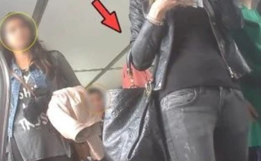 https://media.liberoquotidiano.it/tacejAgHZmQf3rCn4fDzQI_1brBLgZTmtL0I75AHymU/width:800/quality:90/aW1hZ2VzLzIwMjUvMDkvMDQvMTI1NjE0NjEwLTI2NTg5NmI1LWUyNmQtNGQyYS05M2Y3LWJjMTA2MTY2NTg4OC5qcGc.webp