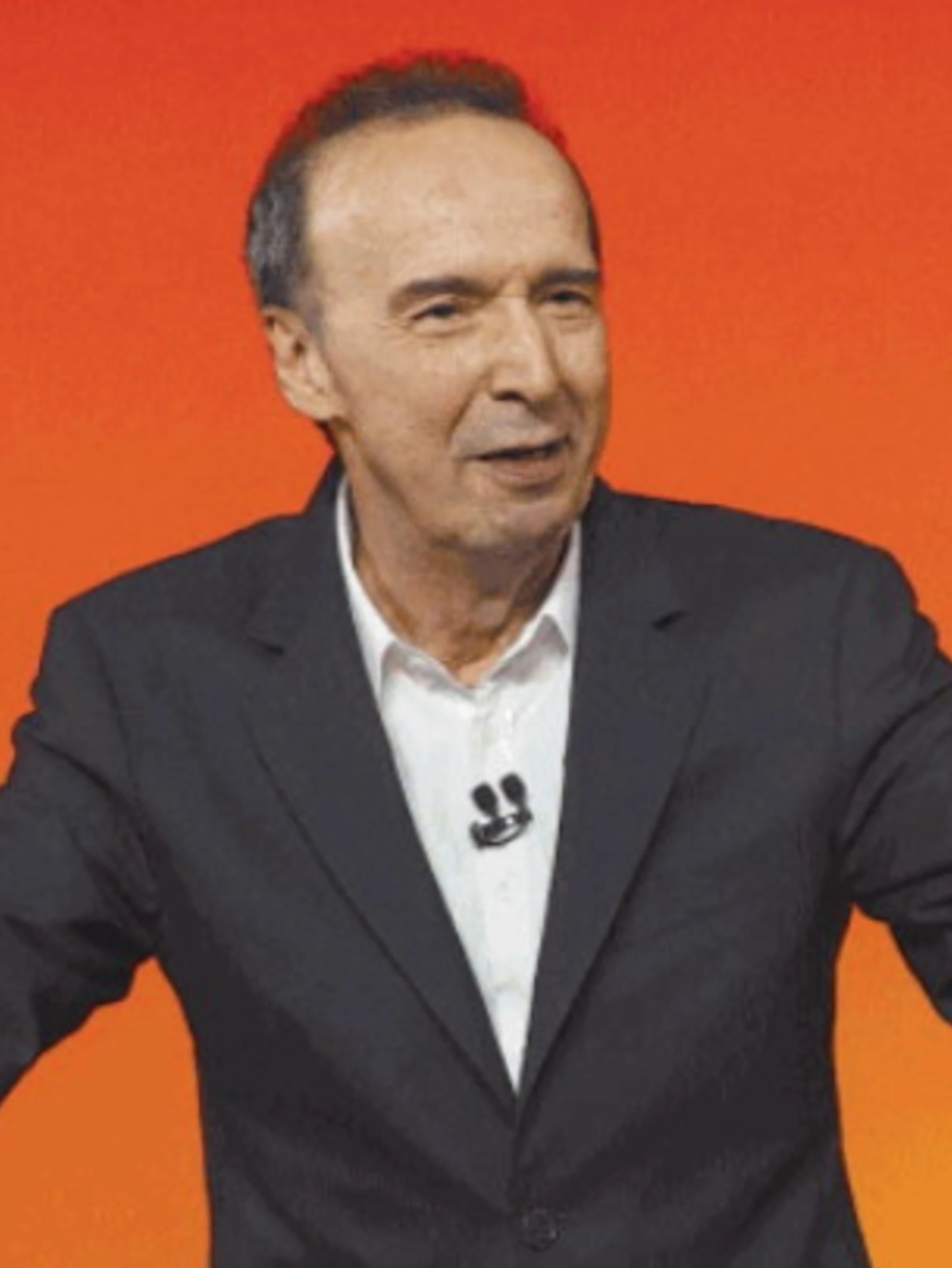 Roberto Benigni ha già scalzato Elly Schlein