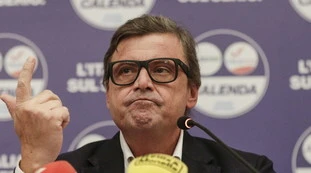 Carlo Calenda irride Letta a tempo record. "Così sarà molto difficile..."