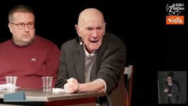 Bambina scoppia in lacrime durante racconto Sami Modiano su Shoah, lui abbraccia e le chiede scusa