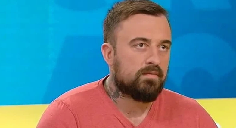 Chef Rubio, ego smisurato: "Ecco chi è l'eroe del giorno", un tizio che lo elogia