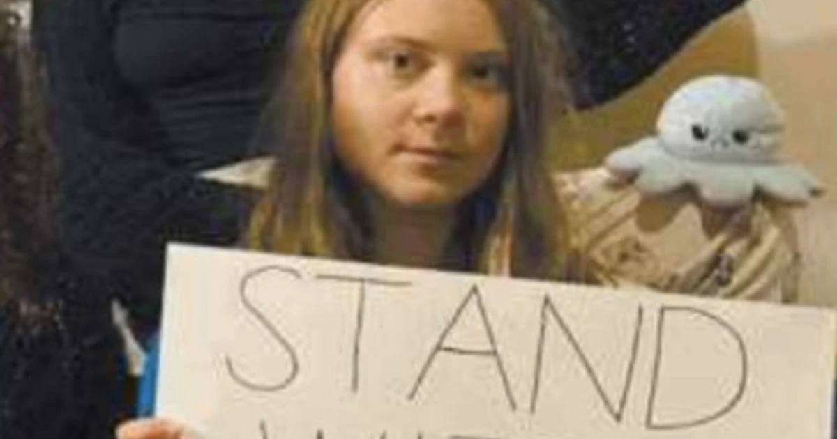 Greta Thunberg cancellata dai libri di storia: il crollo del mito