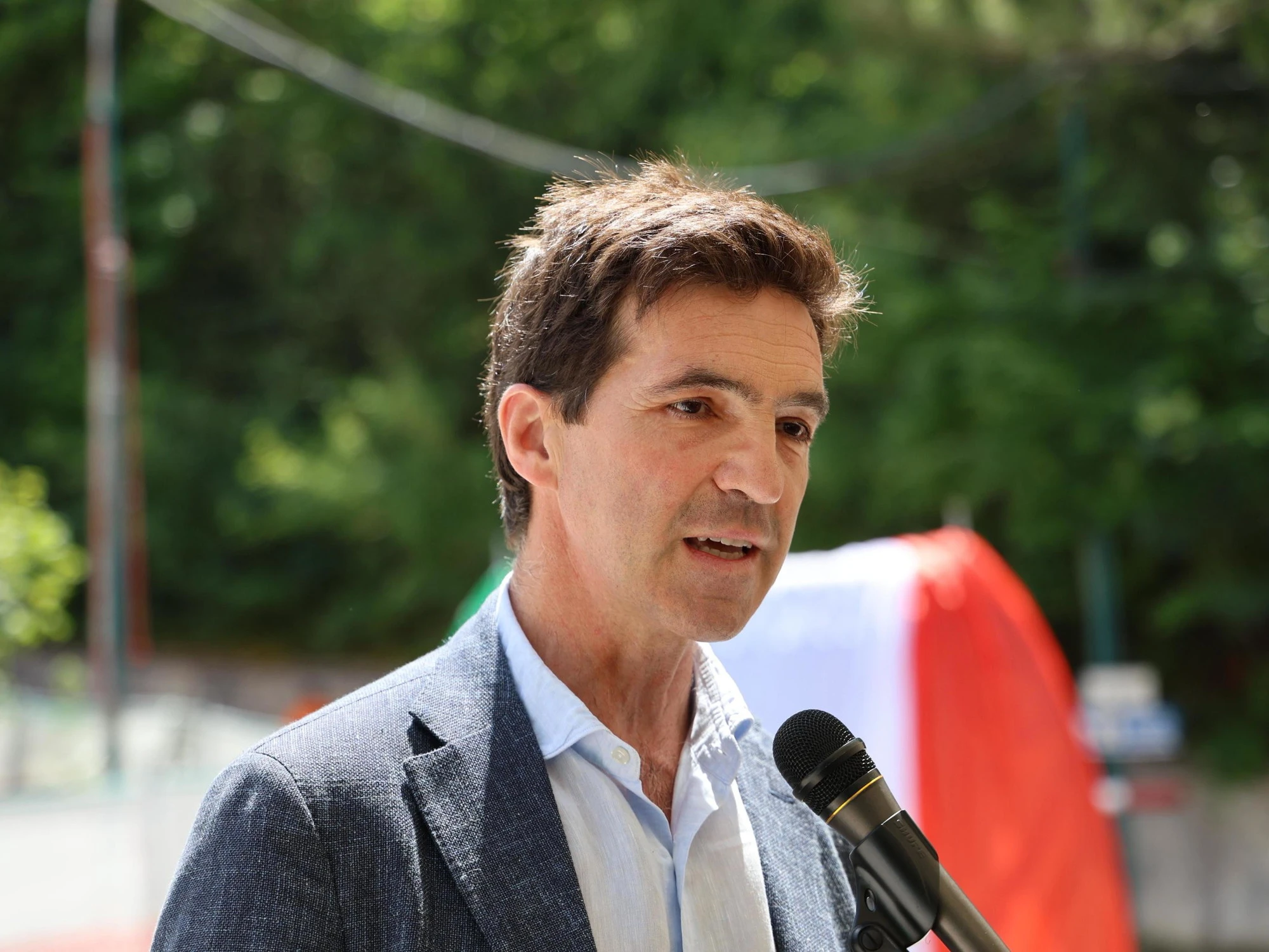 Acquaroli sfida la sinistra: "Fanno cinema, hanno paura"