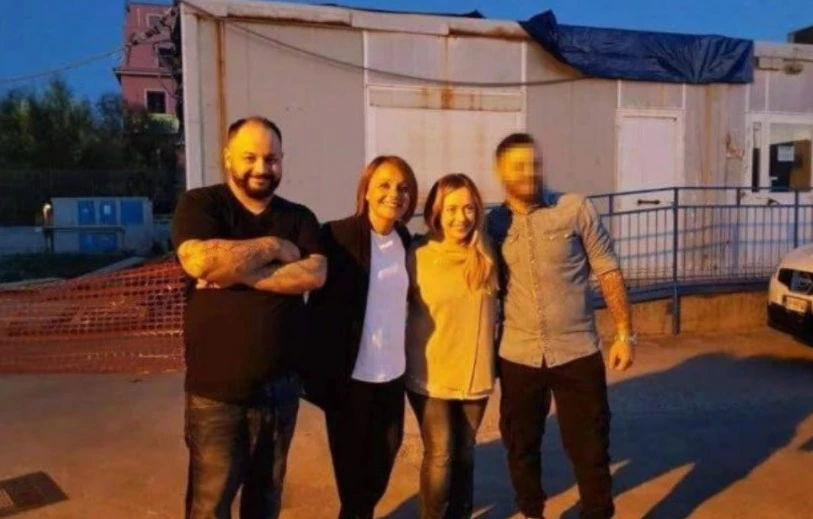 Asia Argento contro Giorgia Meloni: "La foto con gli spada". E la leader di FdI la infilza