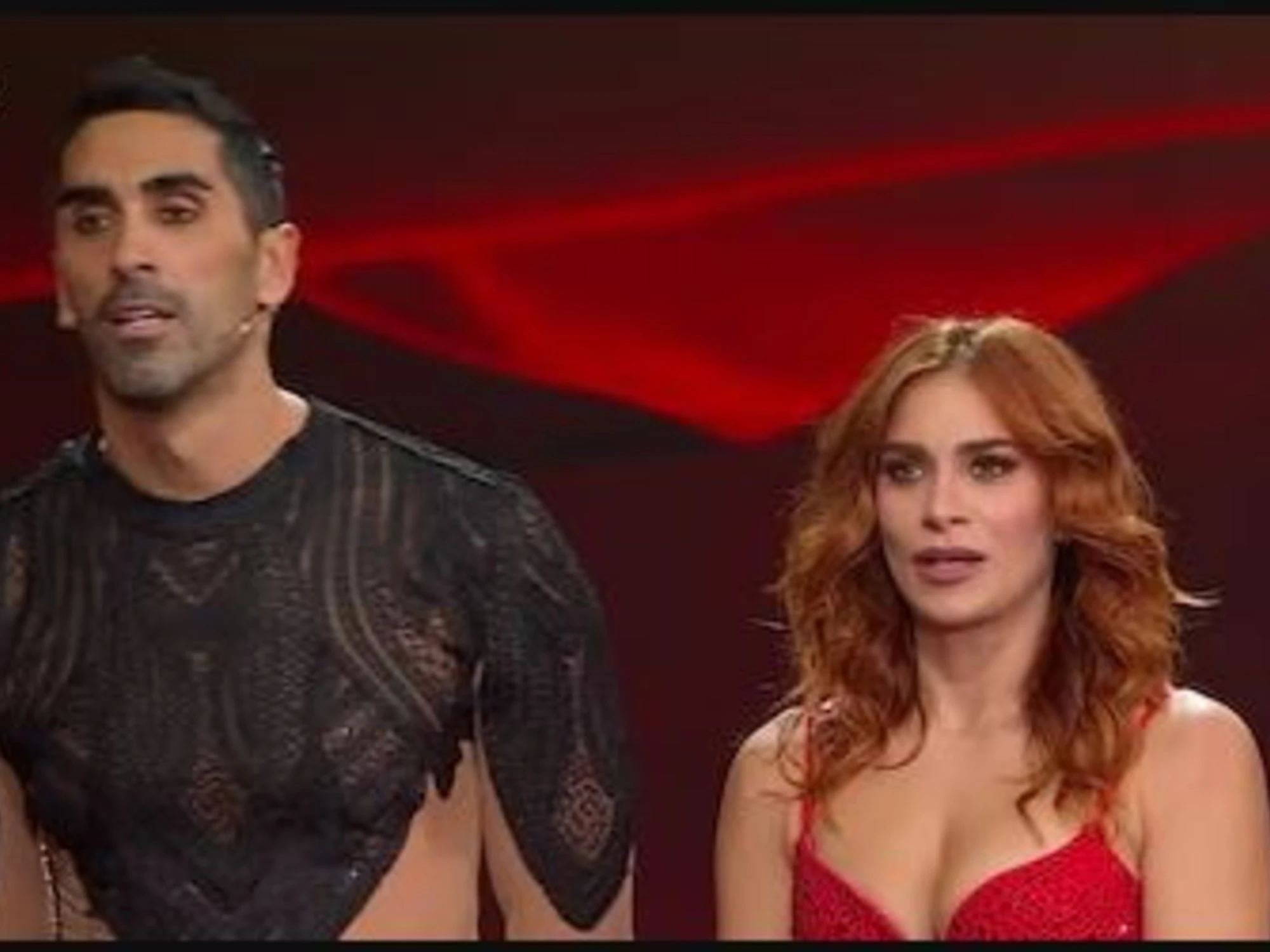 Ballando con le Stelle, Magnini fuori controllo: "Avete rotto a mia moglie"