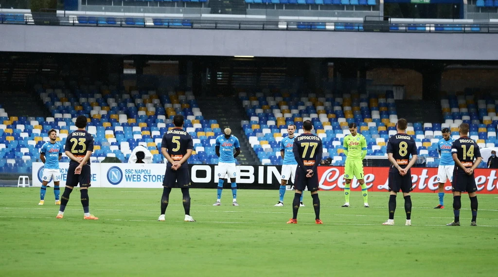 Coronavirus, Napoli-Genoa è un maxi focolaio: quanti positivi, la Serie A a rischio stop?