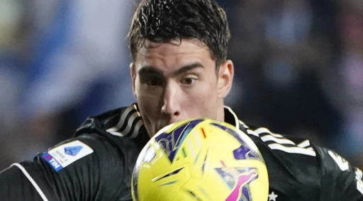 Juventus, Vlahovic "cacciato dal Fisco": indiscrezioni, cosa c'è dietro davvero