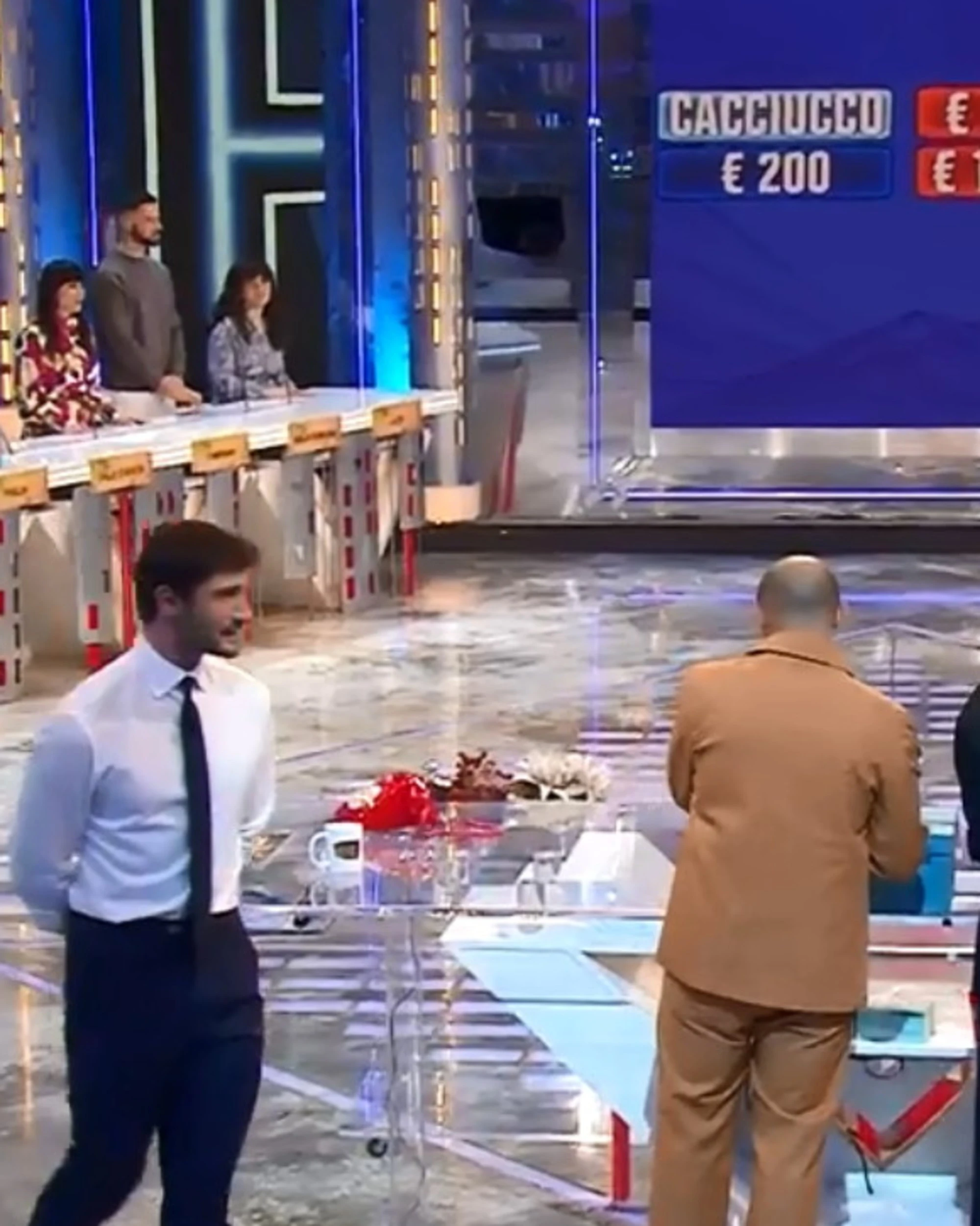 Affari Tuoi, "date inutili": bufera su Andrea