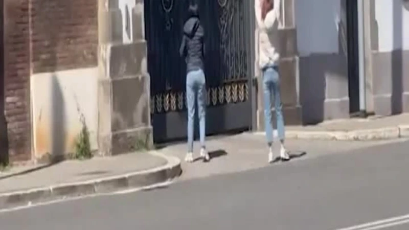 Iran, lancio di uova sull'ambasciata a Roma