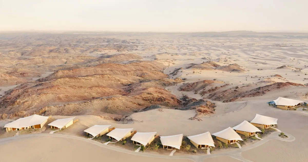 Nel cuore del Mar Rosso il capolavoro di Norman Foster 