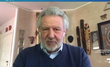 L'aria che tira, il delirio di Odifreddi su Trump: "Se avessero ucciso Hitler"