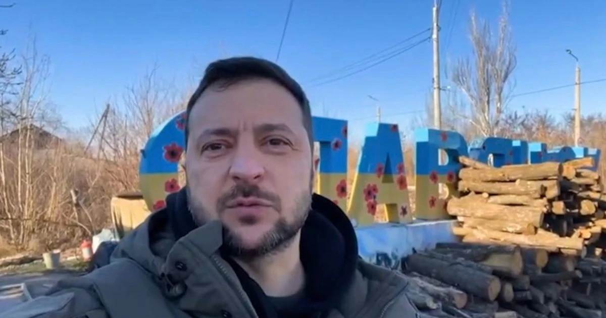 Ucraina, il vizio del "Corriere": quanto ipocrisia sulle armi a Kiev