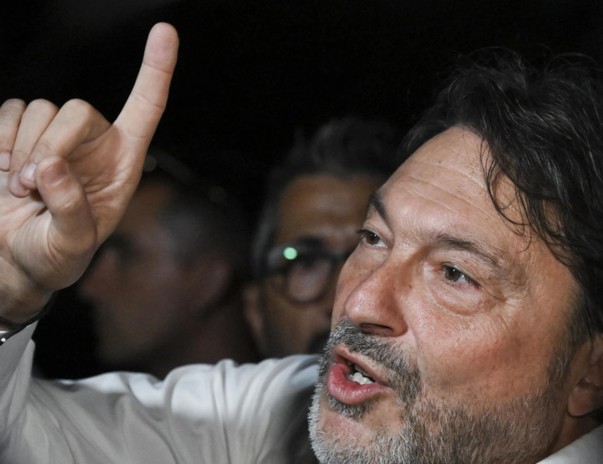 Sigfrido Ranucci candidato, nuovo sondaggio segreto. Il mistero: chi c'è dietro?