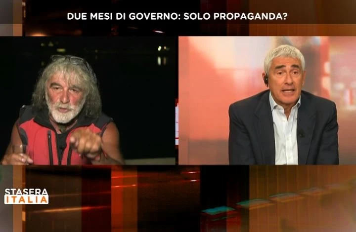 Mauro Corona massacra Pier Ferdinando Casini: "Poltronista, scaldi poltrone col cu*** della politica"