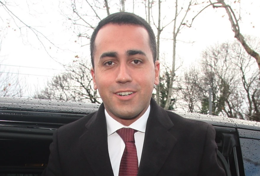 Luigi Di Maio, la fuga del candidato premier: candidato solo nel proporzionale?