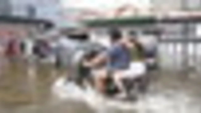 Filippine, strade sommerse a Pampanga: "Non resta più nulla"