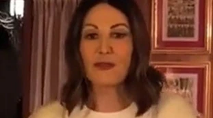 Daniela Santanchè umilia i rosiconi: "Oggi sono più sobria, questo vi piace?", lusso sfrenato