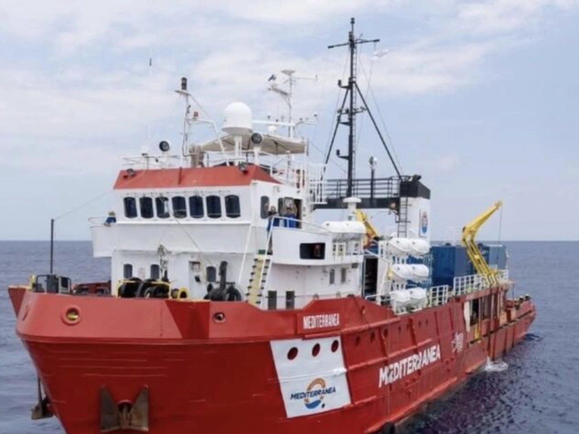 Ong, Mediterranea circondata dai libici armati: tensione in mare