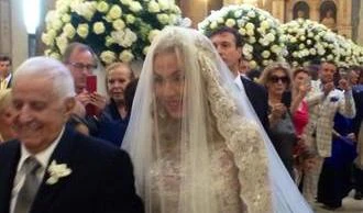 Valeria Marini in abito da sposa