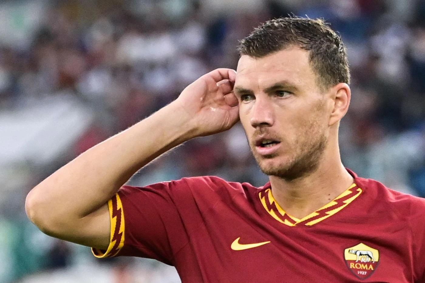 Roma, Dzeko ci va giù duro: "Il razzismo in Italia è più pesante che altrove"