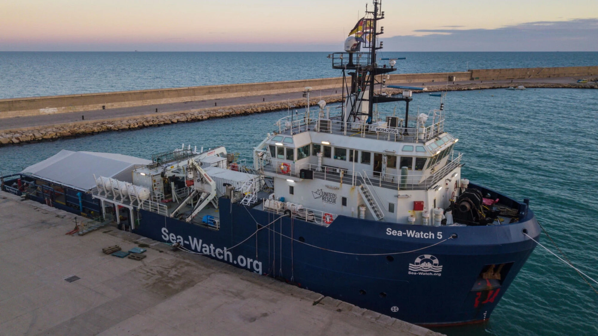 Sea Watch, "fermo revocato": nuovo assalto dei giudici al governo Meloni